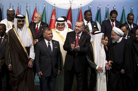 Эрдоган призвал исламских лидеров защитить палестинцев