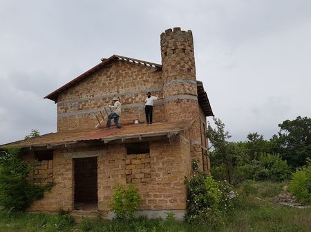 Разрушителям мечети место за решеткой