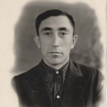 В 1949 г. Османов Шевкет женился на уроженке с. Капсихор (Судакский р-н) Асановой Раиме Абджеляловне (1923 – 1994).