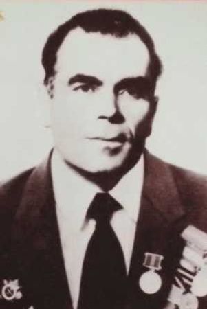 Меметов Мустафа (1920 - ?)