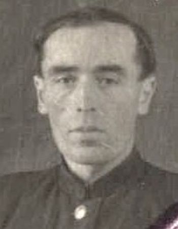 Адаманов Идрис Серверович (1912 — ?)