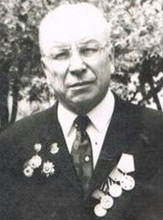 Кадыров Риза Кадырович (1918 - ?)