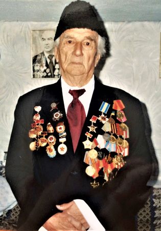 Муслюмов Эбазер Амедье (1918 - 2008)