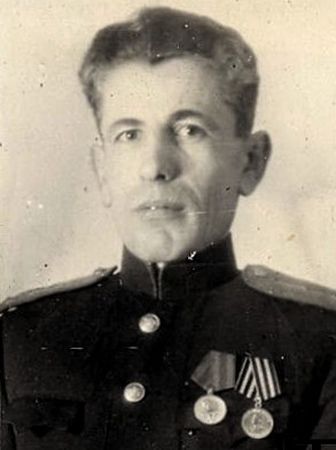 Мамутов Нури Изетович (1914 - ?)