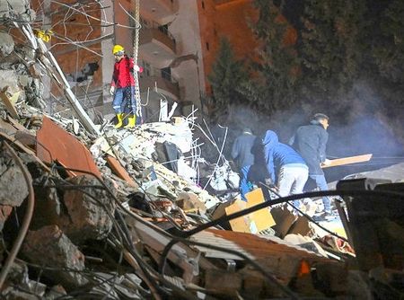 Число жертв в Турции достигло 41020 человек