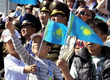 Население Казахстана продолжает расти