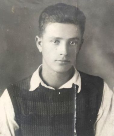 Эмирсали Шаган. Конец 1930-х годов