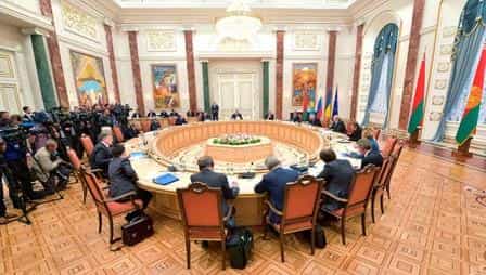 Состоявшееся 23 июня в Минске очередное заседание Контактной группы по урегулированию украинского кризиса снова завершилось безрезультатно