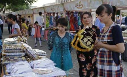 Узбеки в Таджикистане и таджики в Узбекистане мечтают жить дружно