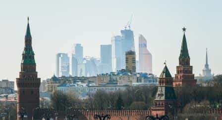 Кремль разделился