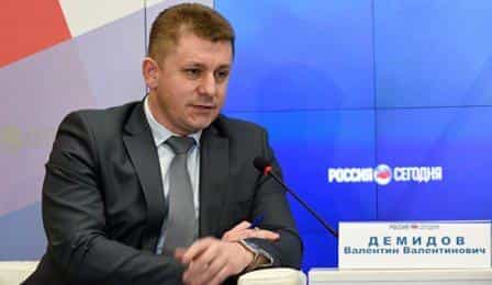 Министр Демидов меняет Крым на Севастополь