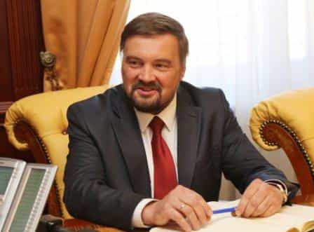 Главный архитектор республики Александр Кузнецов написал заявление об увольнении по собственному желанию