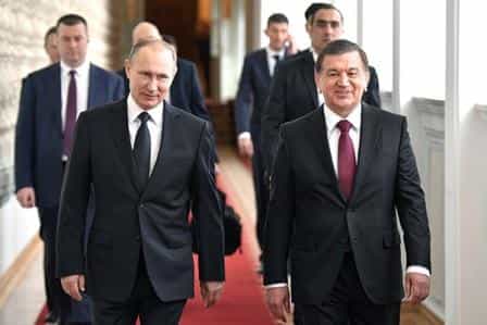Президенты России и Узбекистана Владимир Путин и Шавкат Мирзиёев