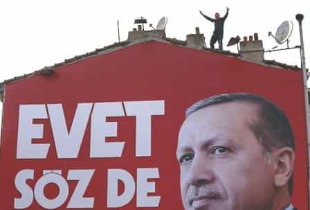 Если Турция скажет «да» -  в стране не будет премьер-министра, президент Реджеп Тайип Эрдоган сосредоточит в своих руках всю полноту власти