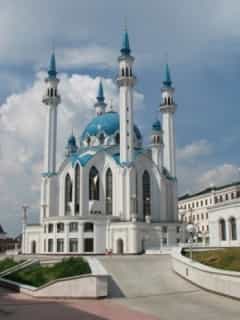 Казань становится центром Ислама в России