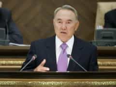 Нурсултан Назарбаев призвал власти Кыргызстана накормить народ