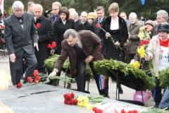 В Симферополе отметили 66-ю годовщину освобождения города от фашистов