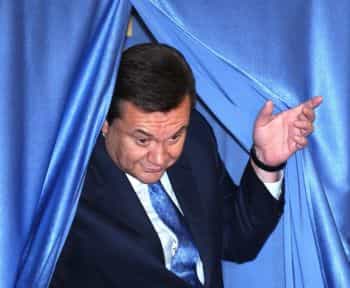 Крымскотатарские СМИ о Януковиче: большой шкаф — громко падает