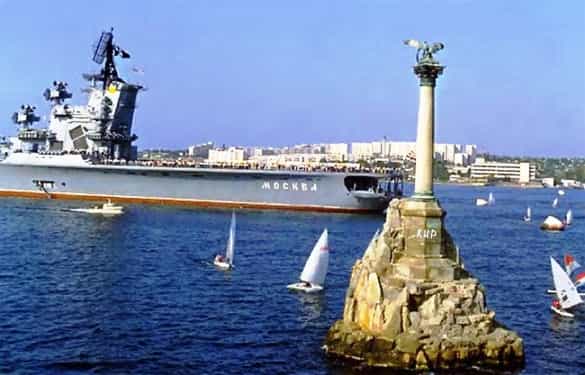 Стрелка на российских весах