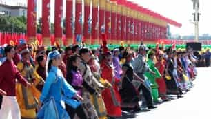 Китай научит «работать» с меньшинствами