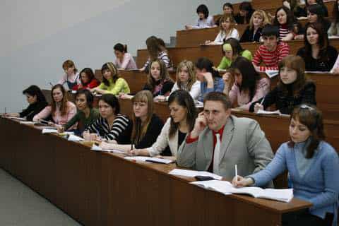 Украинским студентам не платят стипендии