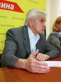 Литвин считает, что закон о правах крымских татар принимать рано