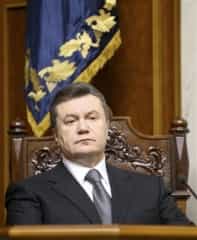 Янукович сократил и обновил Совет представителей крымскотатарского народа