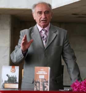 В Крыму отмечают 70-летний юбилей Аблязиза Велиева