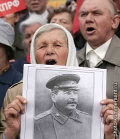 Дмитрий Медведев: Сталинским репрессиям нет оправданий