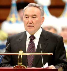 Назарбаев выступил за создание исламской G10