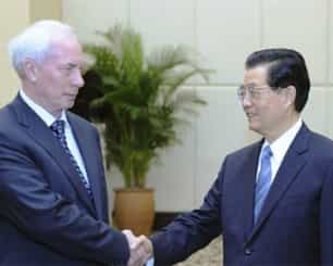 Ху Цзиньтао пообещал рекордный товарооборот