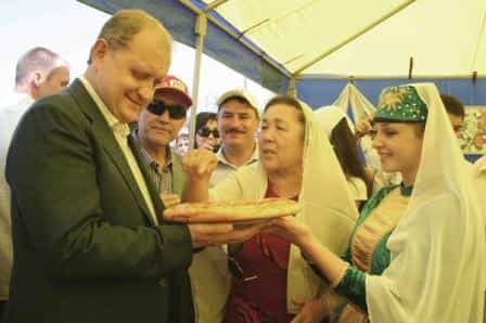 Крымские татары отметили праздник весны и плодородия Хыдырлез