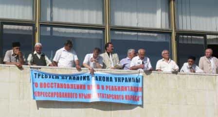 Ветераны и Народный Фронт провели Чрезвычайное общенародное собрание