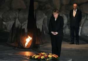 Меркель кается перед евреями за Вторую мировую войну