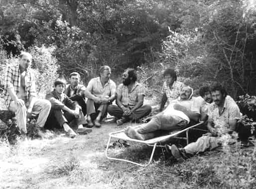 Крымские татары, возвратившиеся на Родину в Крым, приняли участие в пикете &laquo;Красный Рай&raquo;, отстаивая своё право на возвращение в город Алушту