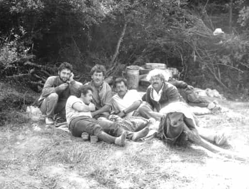 Крымские татары, возвратившиеся на Родину в Крым, приняли участие в пикете &laquo;Красный Рай&raquo;, отстаивая своё право на возвращение в город Алушту