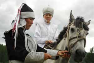 За прошедшие между всероссийскими переписями населения 2002 и 2010 годов восемь лет в Республике Алтай несколько видоизменилась пропорция основных этнических групп