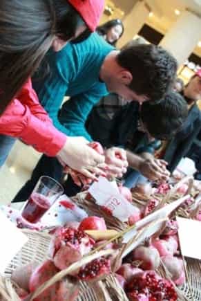 Самые вкусные гранаты растут в Гейчае