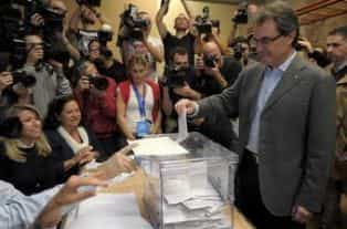 Каталонцы голосуют за независимость