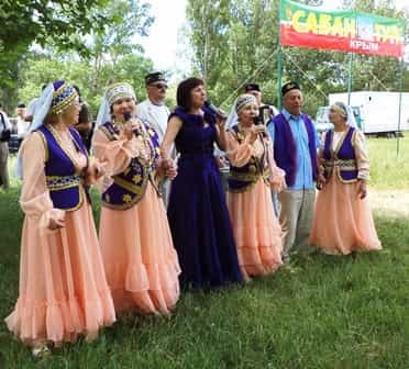 Татары пели и плясали на Сабантуе