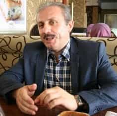 Мустафа Шентоп - заместитель председателя Партии справедливости и развития (ПСР)