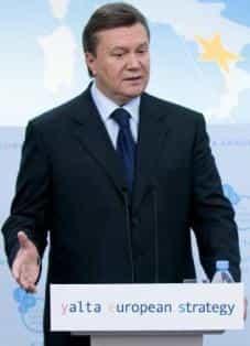 Янукович делает большой разворот