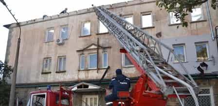 В Гаспре сгорел трехэтажный жилой дом