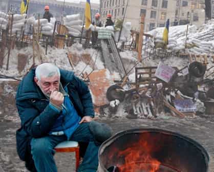 Деградация Майдана: От «революции» к фарсу