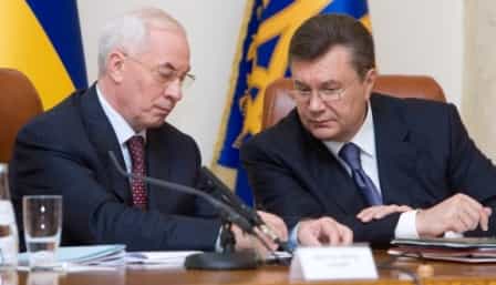 Виктор Янукович снова летит в Москву
