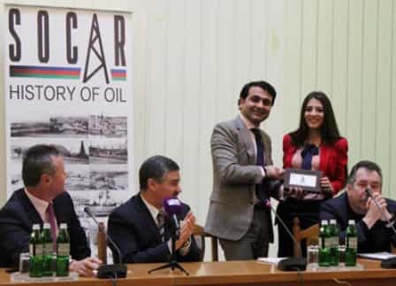 Представительство SOCAR в Украине презентовало для студентов украинских вузов программу на соискание стипендии имени Гейдара Алиева