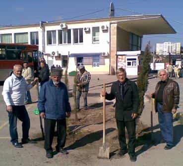 Совет старейшин крымских татар города Алушты провёл мероприятие по восстановлению зелёных насаждений на месте мусульманских захоронений