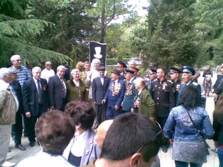 В Партените открыли памятник Герою Советского Союза Абдулю Тейфуку