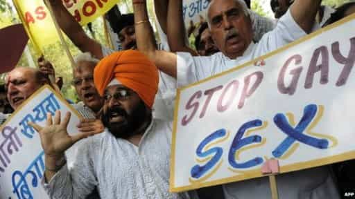 Индия выступила против гомосексуализма