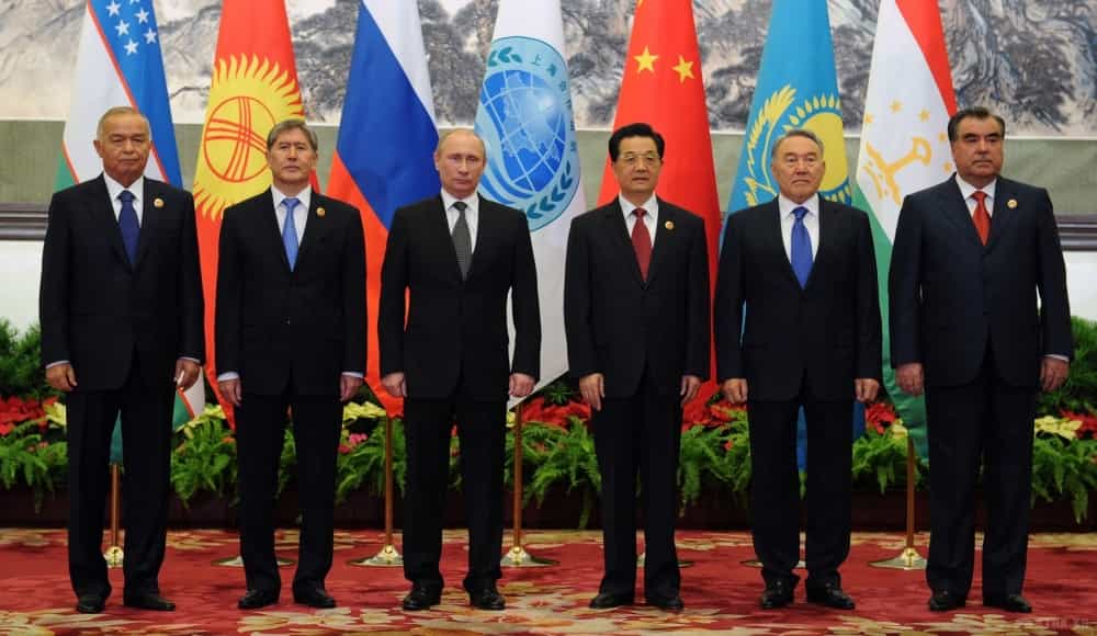 Саммит ШОС: Президент России в кругу единомышленникоа